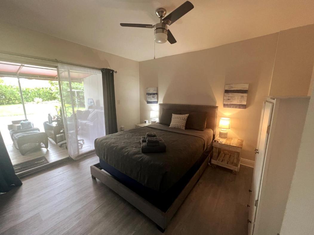 Designed Private Suites In Miami Room photo